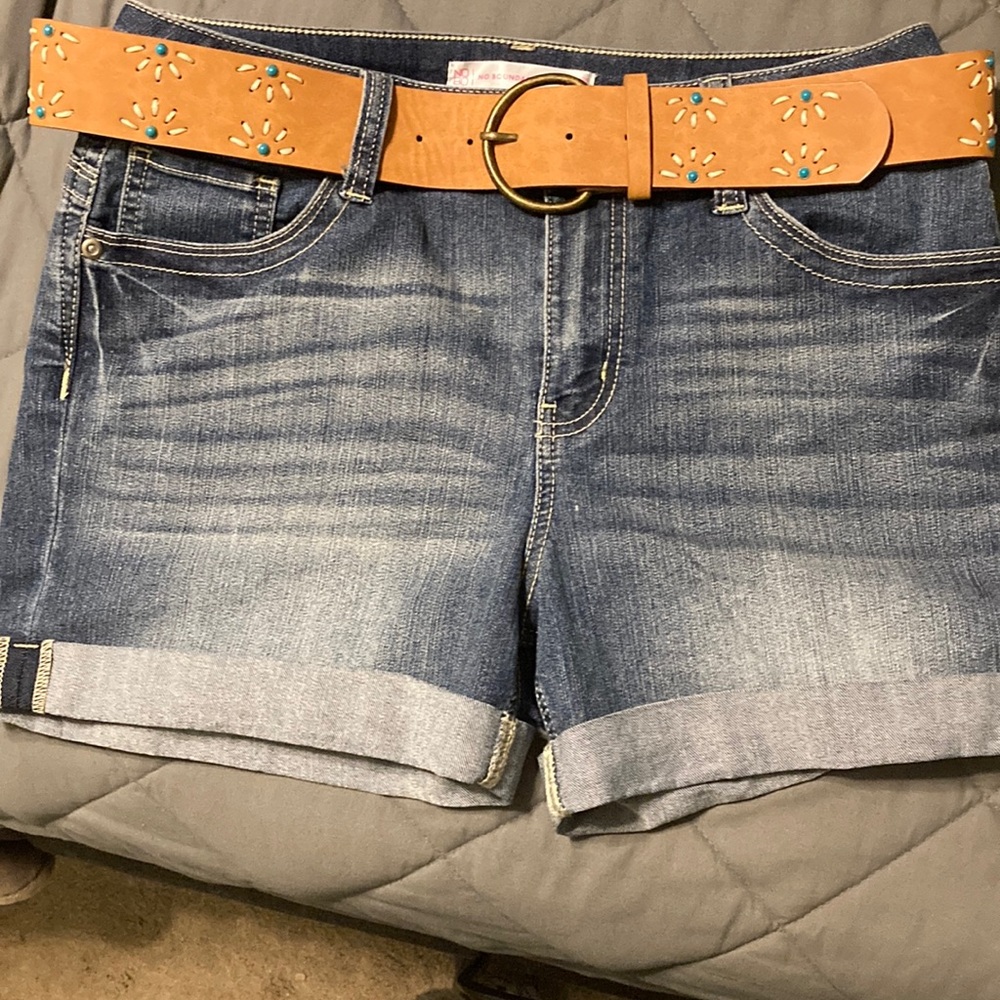 Denim Jean Cuffed Shorts with Tan Belt Size 11 Excellent Condition